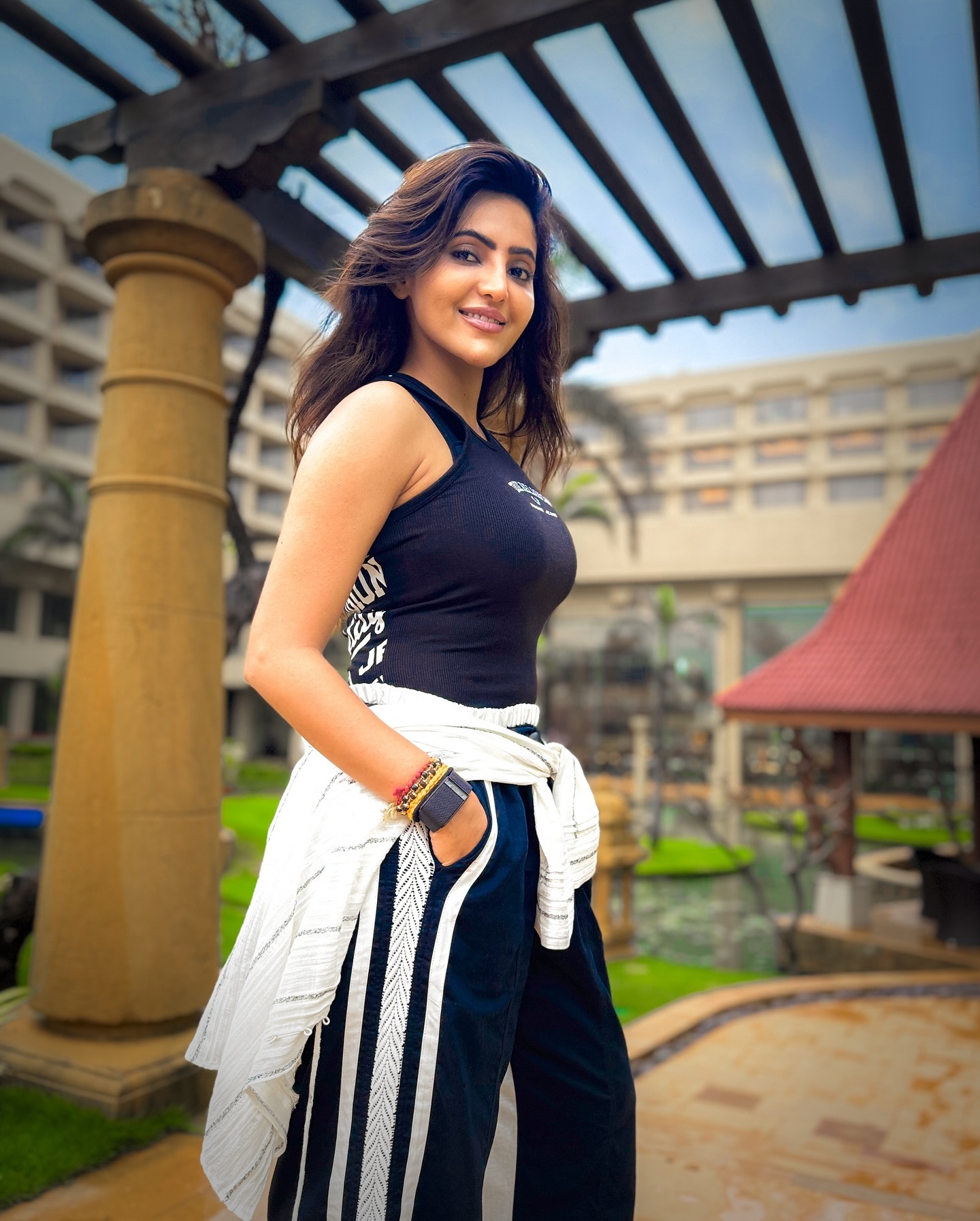 GaAkJDBWcAAS6mB?format=jpg&name=large