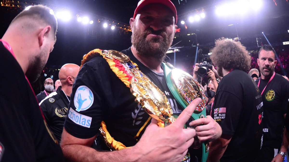 Boxeoweb's tweet image. Oleksandr Usyk ha acabado él solo con numerosas carreras impresionantes y se ha consolidado como uno de los mayores talentos del #boxeo de todos los tiempos. 

buff.ly/3YAPbsZ