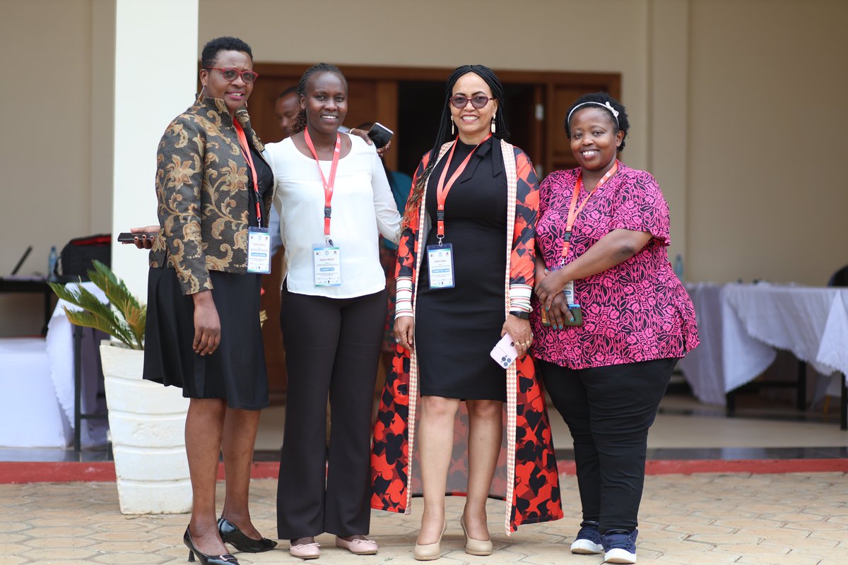 ConfHealth's tweet photo. @KEMRI_Kenya 
Thrilled to kick off the 3rd Health and Climate Scientific Conference! A big shoutout to our amazing organizing members for their hard work and commitment to tackling the intersection of health and climate. https://t.co/bd3FifeqAY