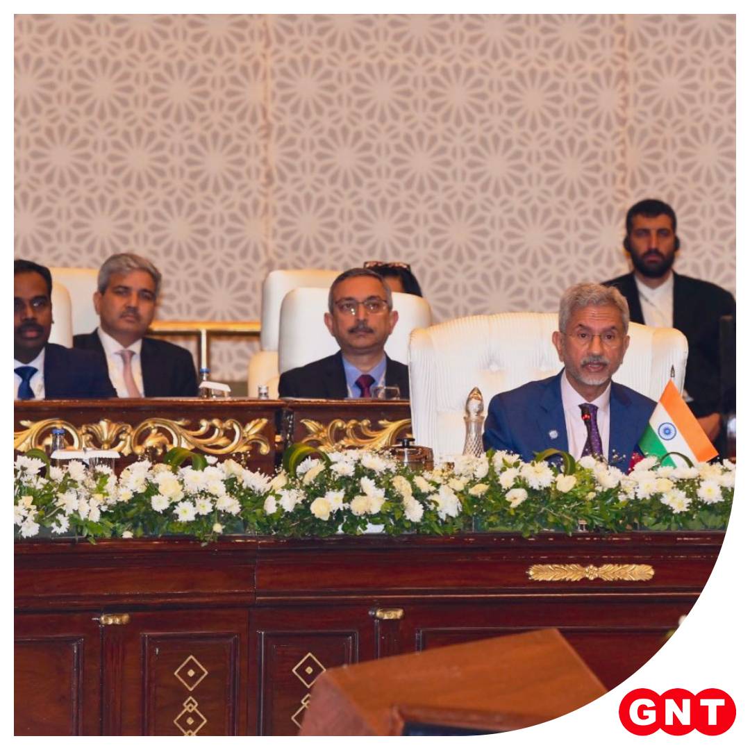 GoodNewsToday's tweet image. पाकिस्तान के प्रधानमंत्री शहबाज शरीफ ने SCO की 23वीं बैठक के लिए पहुंचे भारतीय विदेश मंत्री एस जयशंकर का शानदार स्वागत किया। इस मुलाकात की तस्वीरें एस जयशंकर ने अपने सोशल मीडिया अकाउंट पर की। 

#SCO23rdMeeting #IndiaPakistanRelations #SCO2024 #ShehbazSharif #SJaishankar