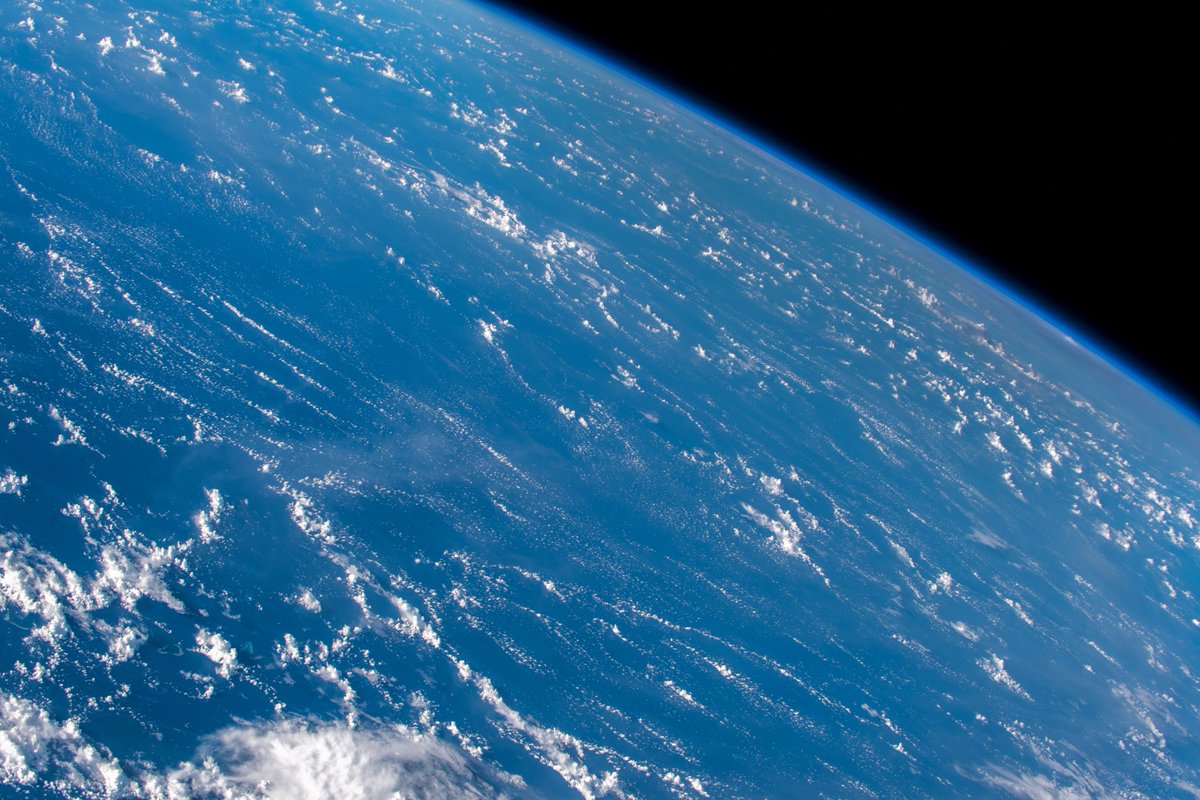 Alexander Gerst tweet media