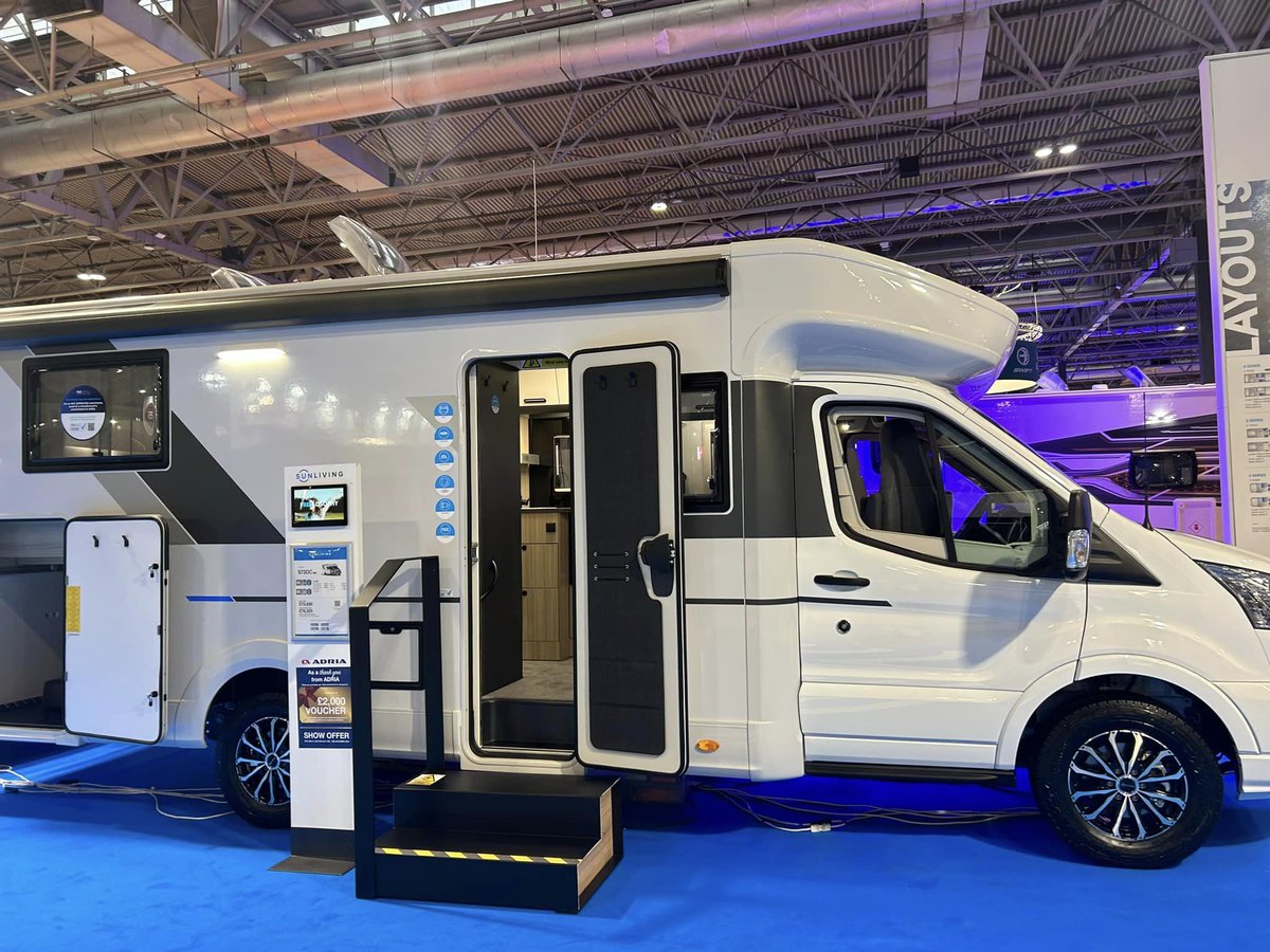 SunLivingUK's tweet photo. Are you are searching for a quality motorhome with everything ready for your next adventure?

Hall 7 @NECCaravanShow 

📷 All models are plated at 3500kg
📷 All motorhomes on the Ford chassis
📷 Campervans on the new Fiat Ducato
📷 Family friendly layouts
📷 Prices from £66,690 https://t.co/GfpH1WjBck