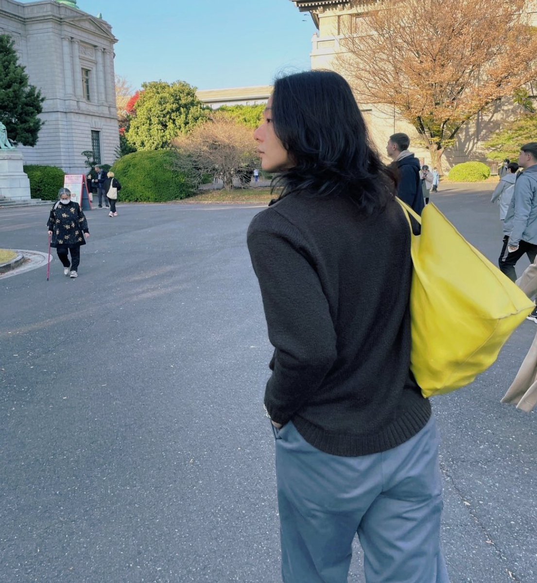 18_00_18's tweet photo. 横顔綺麗って言えよ
頼むから、、、、、、、 https://t.co/YpqcvHXNaH