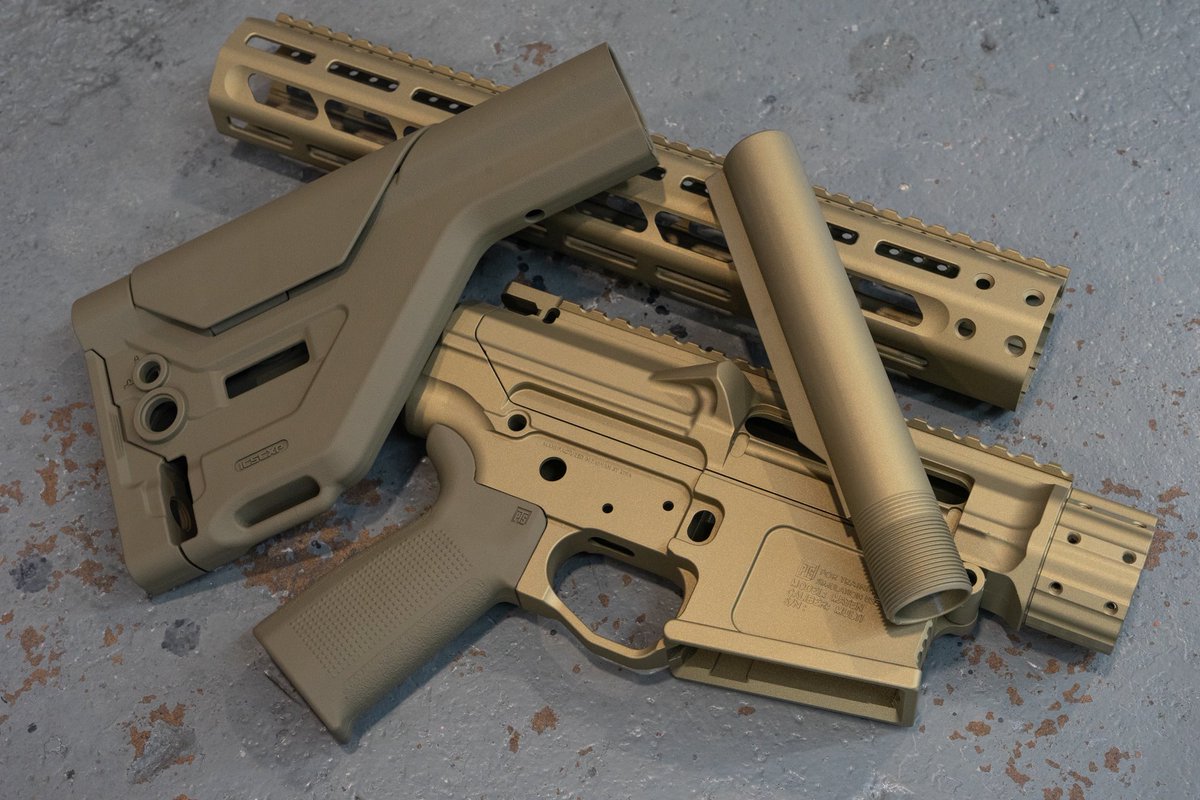 S A L O P I A N tweet media