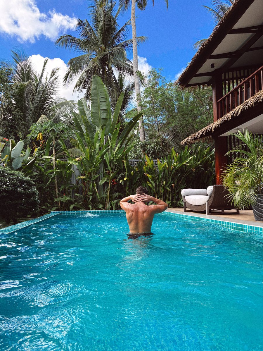 ryanclarkeuk's tweet photo. island life 🏝️ https://t.co/kKqo3hltmC