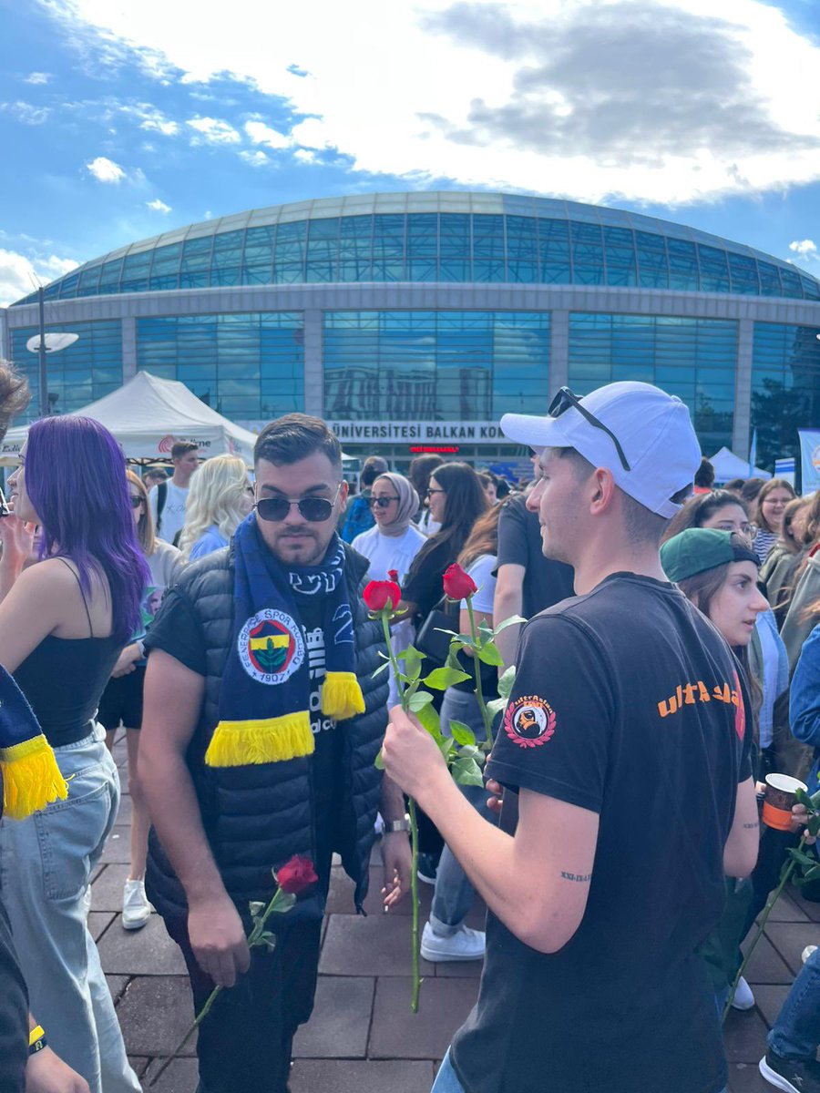 pearceSSSS's tweet image. Kadına saygı, TÜRK’ün töresindendir.