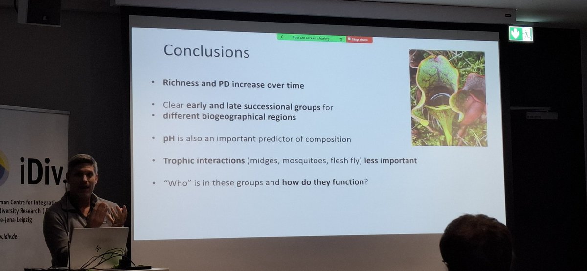 @smartenwinter.bsky.social (@smarten_winter) on Twitter photo 2/2
Benjamin Baiser <a href="/BaiserLab/">Baiser Lab</a> (also #sGubik member) in the <a href="/idiv/">iDiv Biodiversity Research</a> seminar on succession in food webs of a pitcher plant.
Very cool system, field work & analyses😍
Side story: I reviewed & signed one of his early & great homogenization papers & he liked my review a lot😍 2/2
Benjamin Baiser <a href="/BaiserLab/">Baiser Lab</a> (also #sGubik member) in the <a href="/idiv/">iDiv Biodiversity Research</a> seminar on succession in food webs of a pitcher plant.
Very cool system, field work & analyses😍
Side story: I reviewed & signed one of his early & great homogenization papers & he liked my review a lot😍