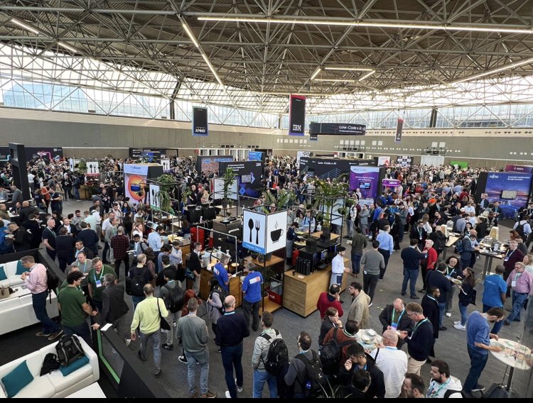 Darelle van Greunen tweet media