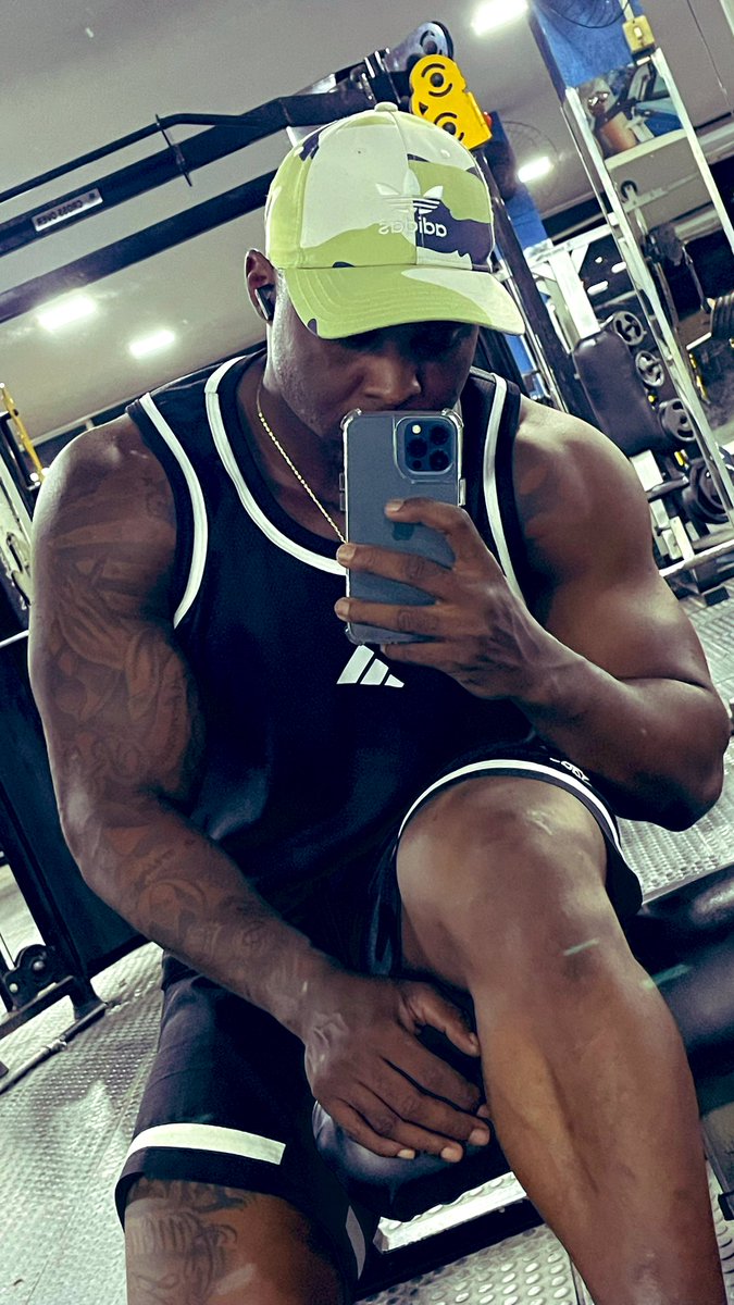 maodeourooo's tweet photo. 🫣🤫 https://t.co/CUDYeDkAm6
