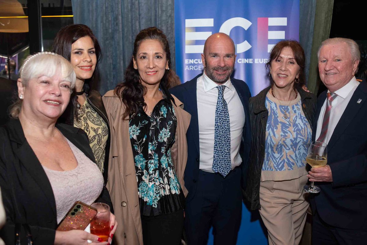 JoseSkowro31104's tweet photo. Excelente presentación ciclo Cine Europeo pr Unión Europea y países integrantes. https://t.co/2b13JU0XWk