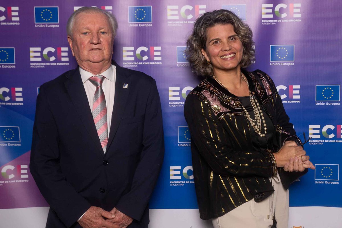 JoseSkowro31104's tweet photo. Excelente presentación ciclo Cine Europeo pr Unión Europea y países integrantes. https://t.co/2b13JU0XWk