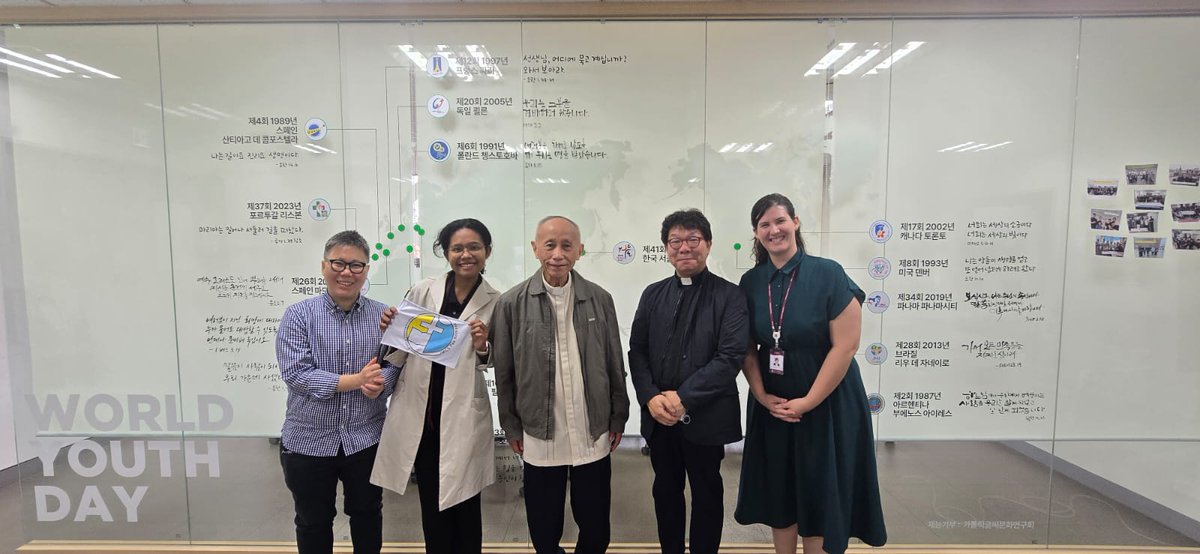 A productive meeting the LOC of Seoul #WorldyouthDay 2027

From 2025 onwards, we'll be working together to develop impactful programs that inspire youth to take leadership roles in promoting dialogue, reconciliation, and global solidarity. 🌍✌️ 

<a href="/samponu_bertha/">Bertha Samponu</a> <a href="/PaxRomanaIMCS/">IMCS Pax Romana</a>