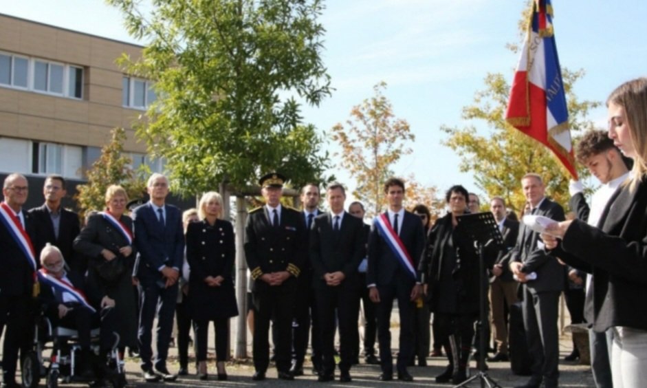 Directeur académique de l'Ain tweet media