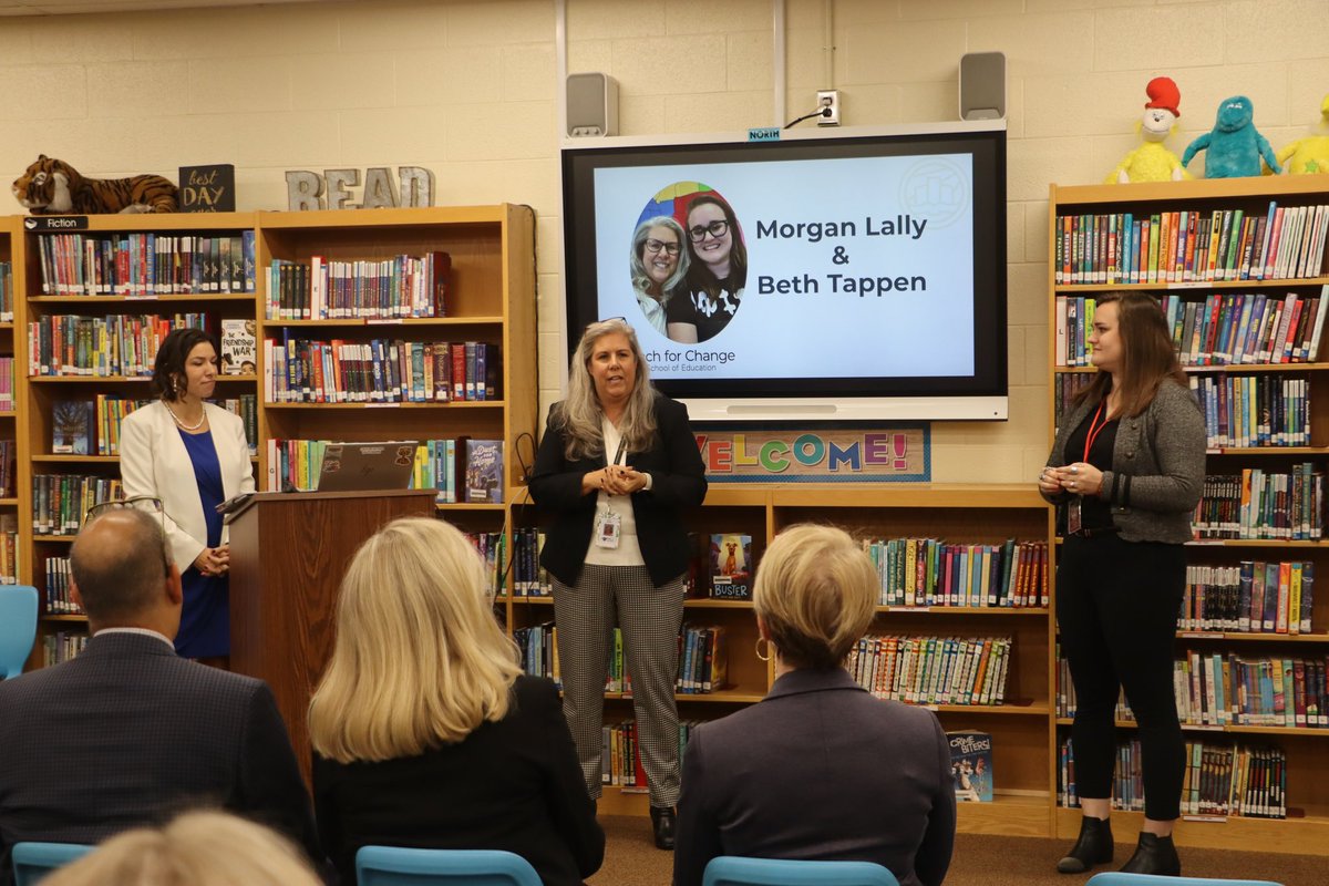 RepSpanberger's tweet photo. I'm leading a bipartisan bill to help school divisions recruit, train, and retain educators and school administrators.

Because helping educators-in-training get hands-on experience in the classroom as they earn their degree is a proven way to grow a strong education workforce. https://t.co/chDFIuCNGX