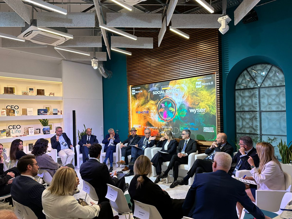 Ieri a Roma abbiamo partecipato alla Task Force di <a href="/IT_CEOforLIFE/">CEOforLIFE</a>, stimolante progetto che mira a promuovere l’integrazione nelle organizzazioni e nella società. Grazie ai nostri compagni di viaggio per questo momento di confronto!✨

#Inclusione #OneEconocom #OneDigitalCompany