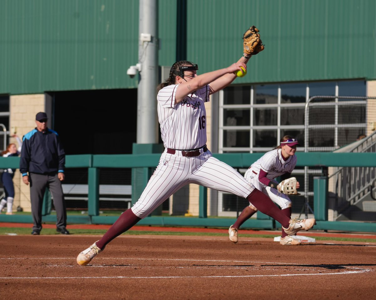 FordhamSoftball's tweet photo. Second birthday of the week! We’re celebrating  Junior Holly Beeman!!! Happy Birthday Holly; hope you have a great day🎉

Fun fact: She went to preschool on Nikes world headquarters campus! https://t.co/2M4Ma2KG8r