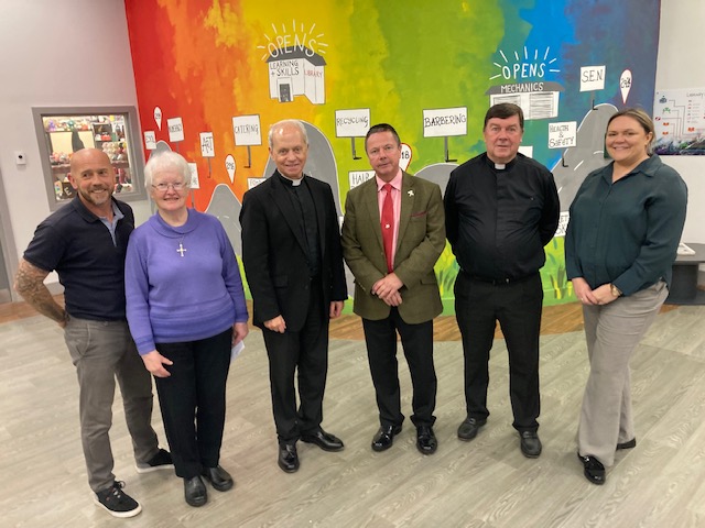 NIPrisons's tweet photo. Hydebank Chaplaincy team has held a service to mark #PrisonsWeek2024. Our thanks to Fr Eugene O’Hagan for taking time to attend. https://t.co/0KEU8k75PY