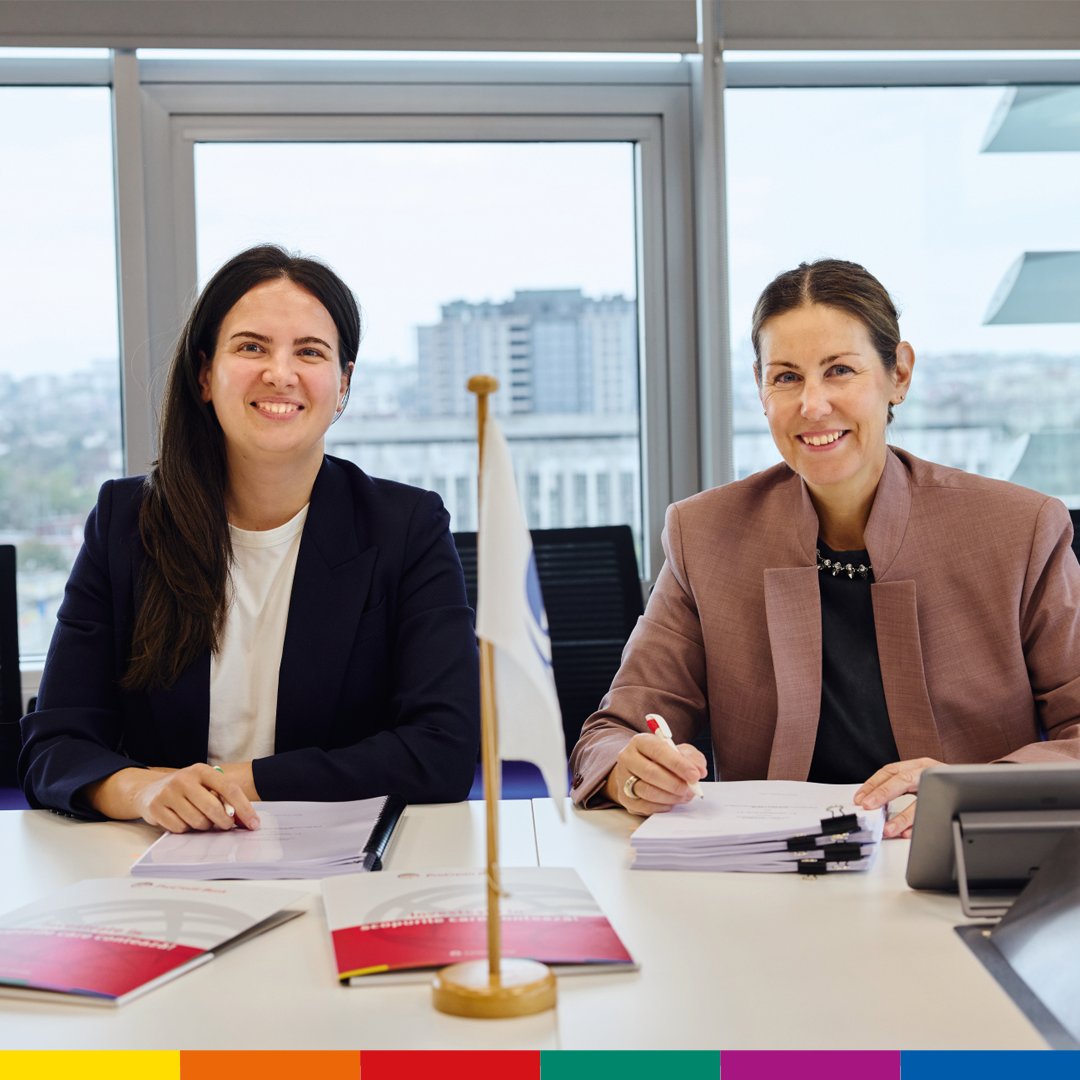 EBRD's tweet photo. Boosting access to finance for Moldovan businesses! W/@eu_near, we're lending €10M to ProCredit Bank Moldova under the #EU4Business-@EBRD Credit Line. This will help SMEs invest in green technologies, upgrade to EU standards, seize new trade opportunities
https://t.co/9nPC62JWh6 https://t.co/GBY5gzB2R3
