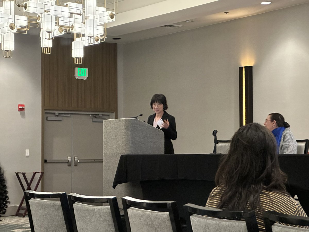 cwstat's tweet photo. Past President Ji-Hyun is giving the opening session for 2024 WSDS. Unpacking my own questions. #cwstat # 2024 WSDS https://t.co/rp9wqvq5sZ