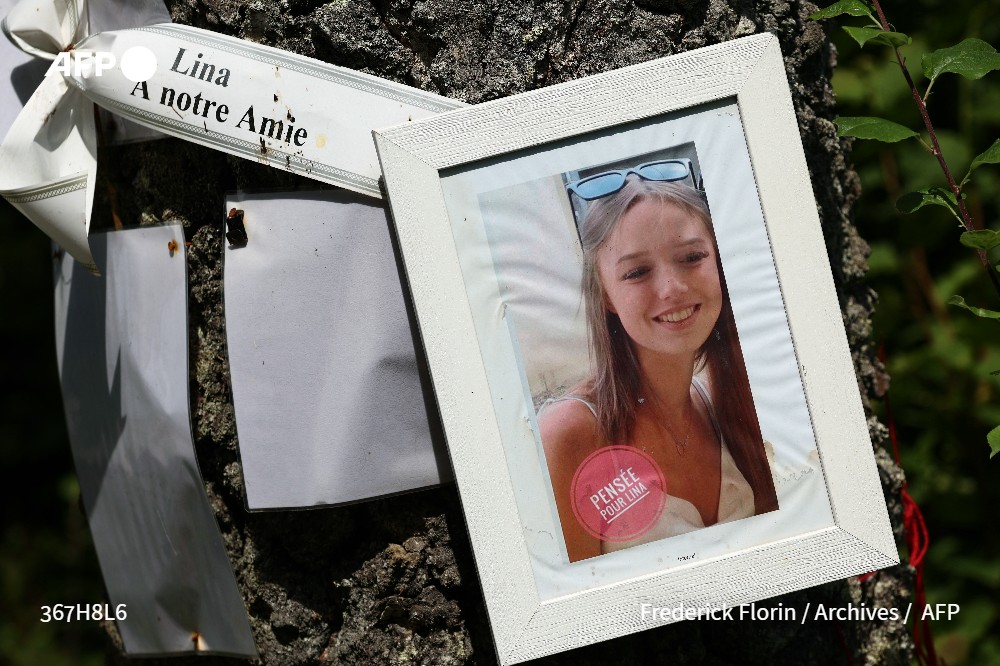 afpfr's tweet photo. Le corps de Lina, adolescente de 15 ans qui avait disparu en septembre 2023 dans le Bas-Rhin, a été retrouvé ce mercredi dans la Nièvre, a annoncé le procureur de la République de Strasbourg #AFP https://t.co/CfwqFUJiNP