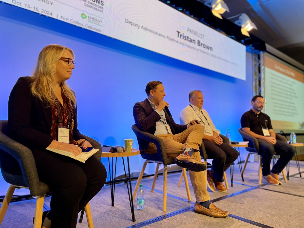Ch4Connections's tweet image. The first day of CH4 Connections was truly unforgettable! Highlights include a keynote from @conocophillips’ Arjun Murtin, panels with @gti_energy experts, and an afternoon well spent at our networking reception. Plus, we saw record attendance and sponsorships! Check it out: