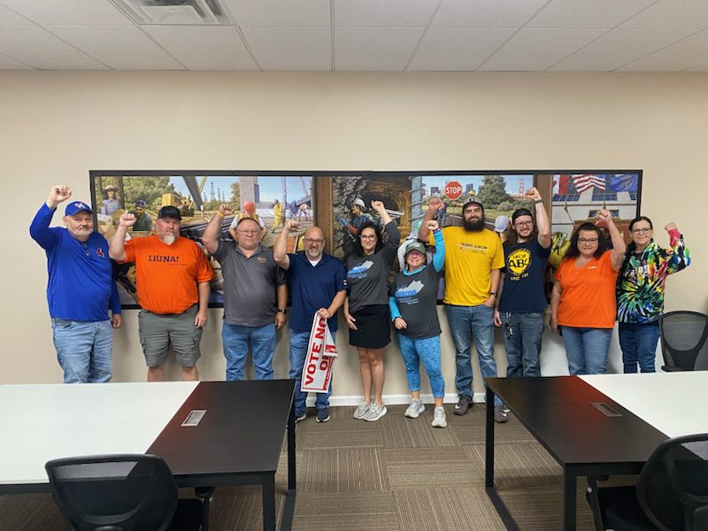 When union members vote we have the power to make a difference. We are so proud of our UFCW 227 team - Darlene Davis (JBS), Jeremy Timmons (Kroger 369), Maurice Woods (JBS), Zach Ford (Kroger 774) and Eric Tegtmeier (Kroger 705)!