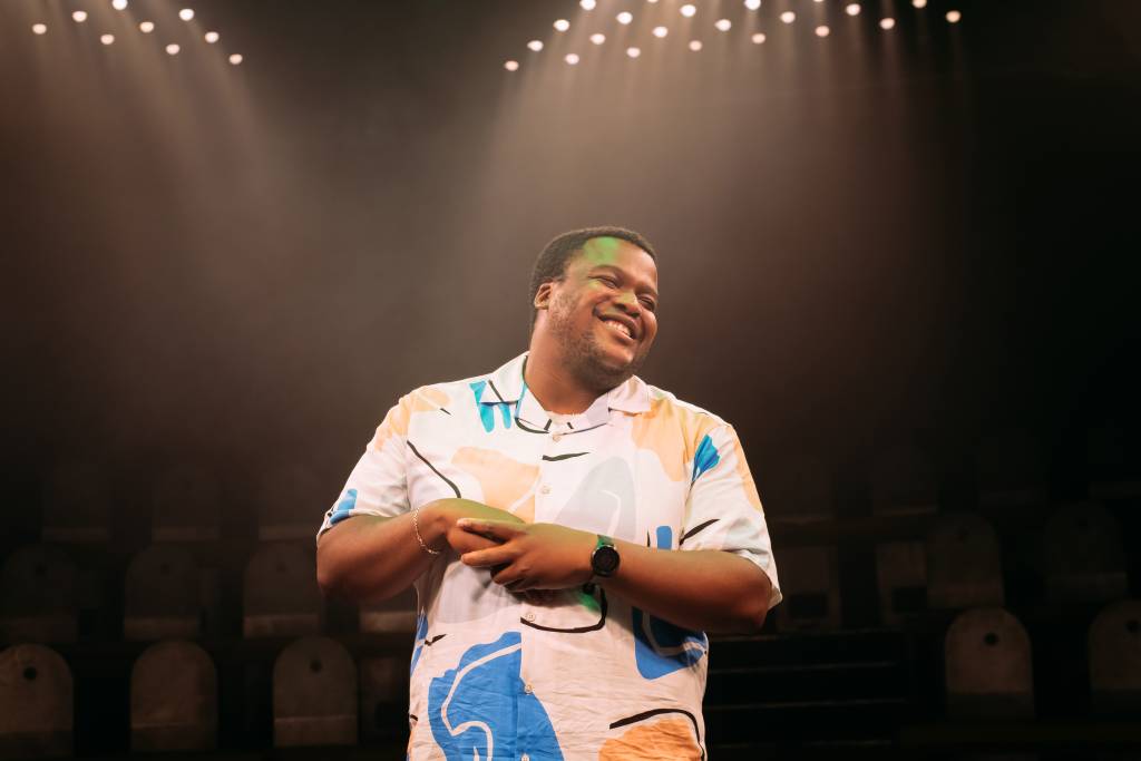 rxtheatre's tweet photo. Touring around the UK, this award-winning play makes a stop at our ends, bringing the 0121 to the 0161. 

🌹BULLRING TECHNO MAKEOUT JAMZ will be here on the 28 - 30 OCT.

★★★★★ WhatsOnStage
★★★★ The Stage
★★★★ Evening Standard 

Tickets 👉️  https://t.co/DYF6PpoXnB https://t.co/wbFDftyssJ