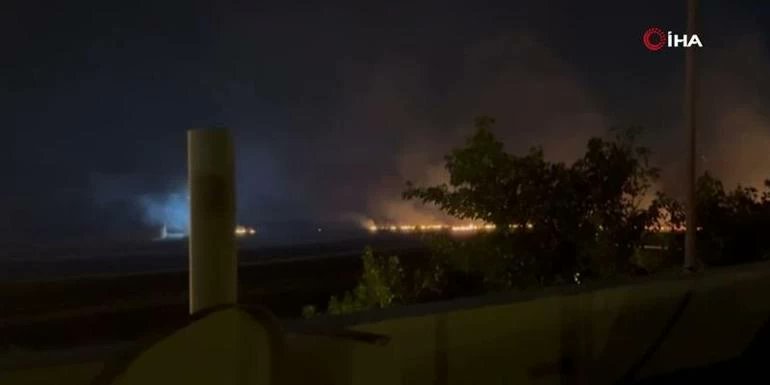 TurkgunGazetesi's tweet photo. Kilis'e 2 havan mermisi düştü!

https://t.co/TAstLMtJUS

#TürkSilahlıKuvvetleri #HavanMermisi https://t.co/qNcRy8FZuK