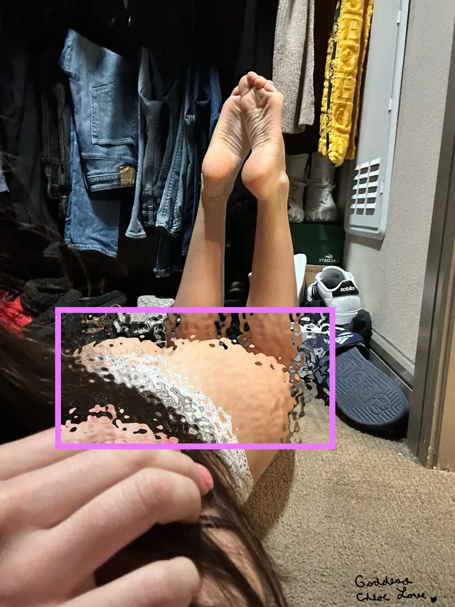 chloe_goddessxo's tweet photo. nothing but feet for beta "men" https://t.co/qBh5R0olma