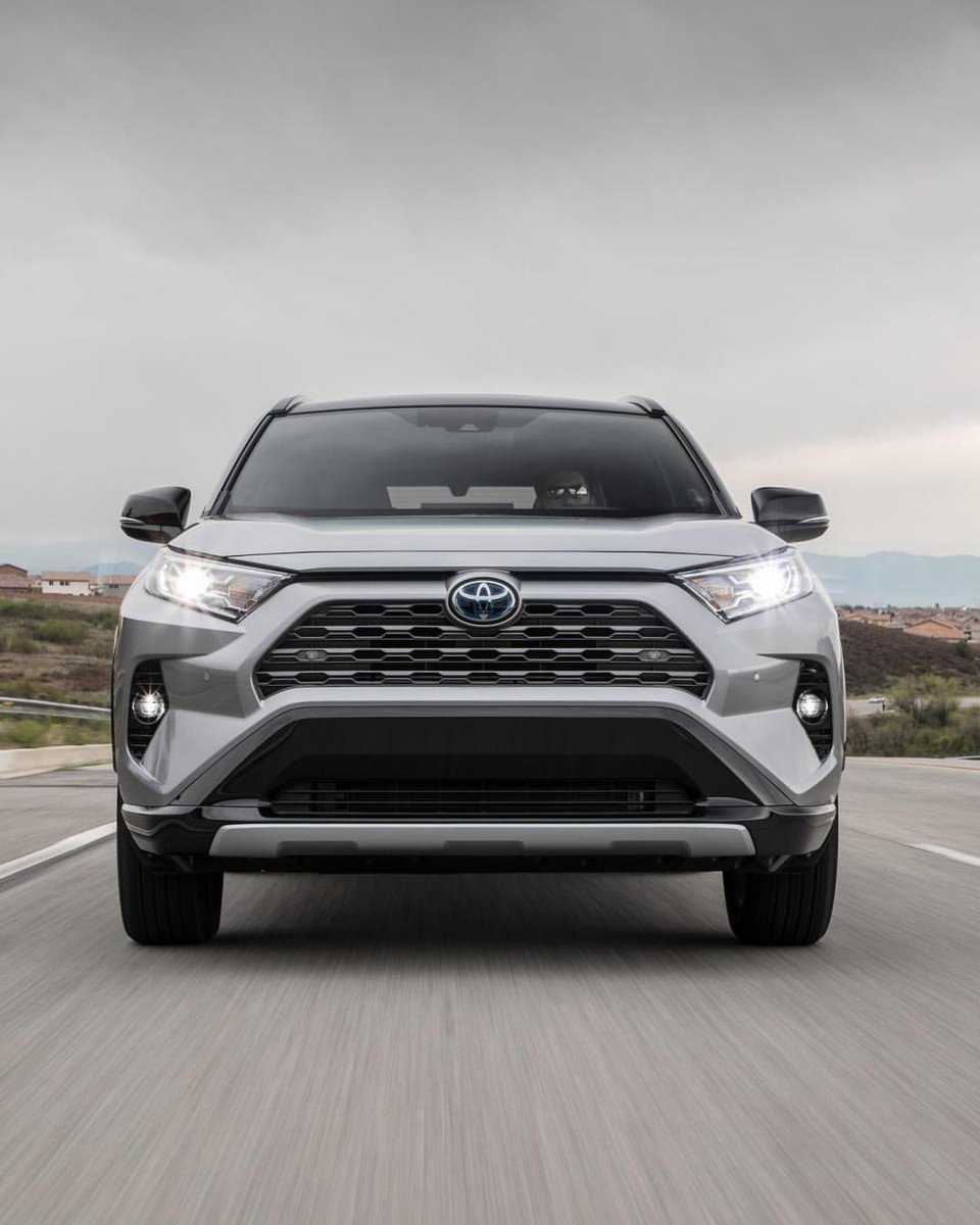 MercedToyotaCA's tweet photo. With an estimated 41 MPG, the #RAV4 #Hybrid is perfect for any adventure! #LetsGoPlaces 

Shop Now: https://t.co/LFSmiSxo1q https://t.co/qy25pbUxRm