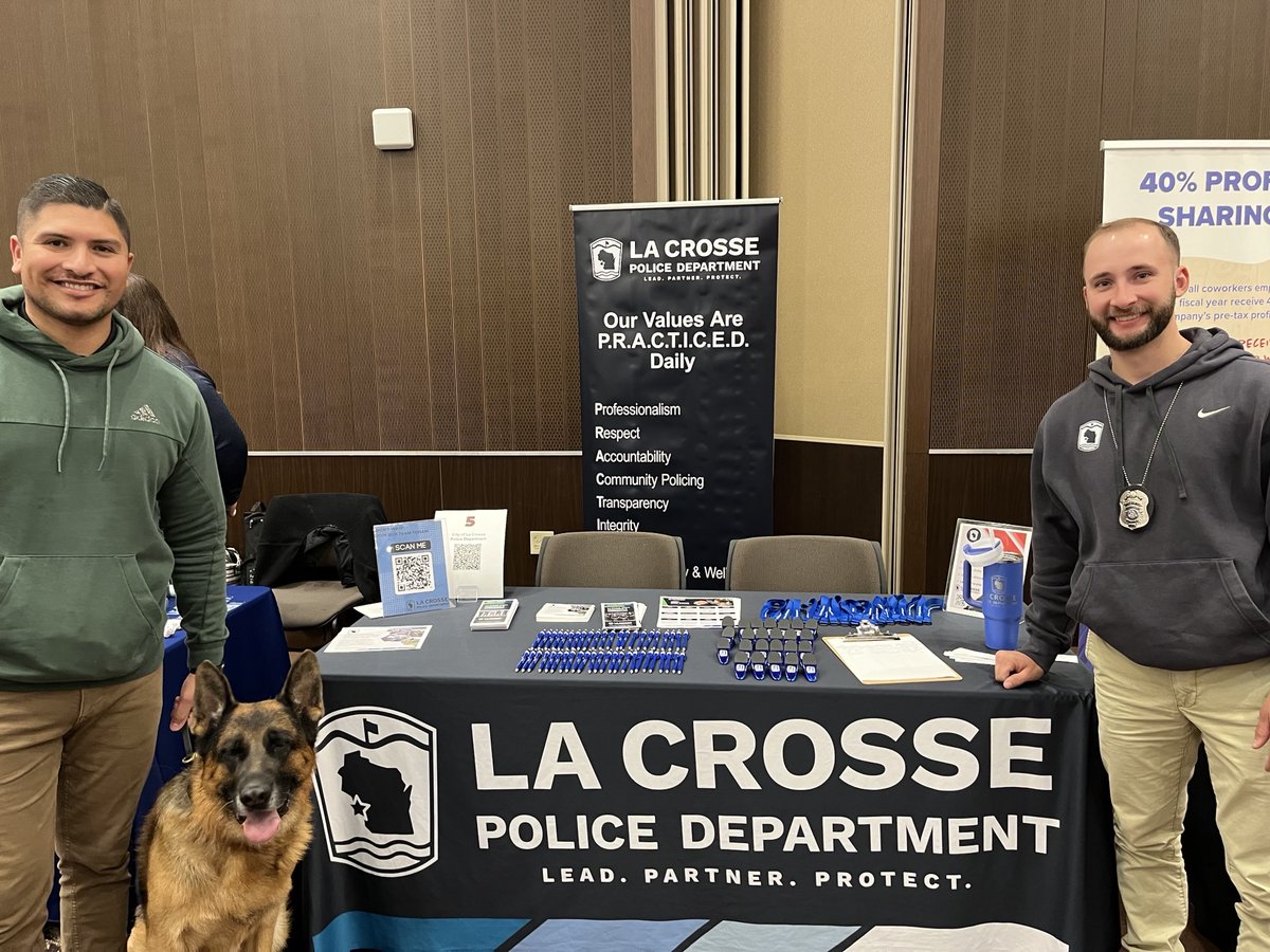 Lacrossepolice's tweet photo. Officers Michael Abraham & Kevin Lozano, along with K9 Rock, are spending time at UW-La Crosse's Career Fair today. Stop by and say hi, learn more about the department and how to apply. LCPD is accepting applications now through November 6th. https://t.co/g4SYh7wfIT
#joinlcpd https://t.co/mrWd4C4wbs