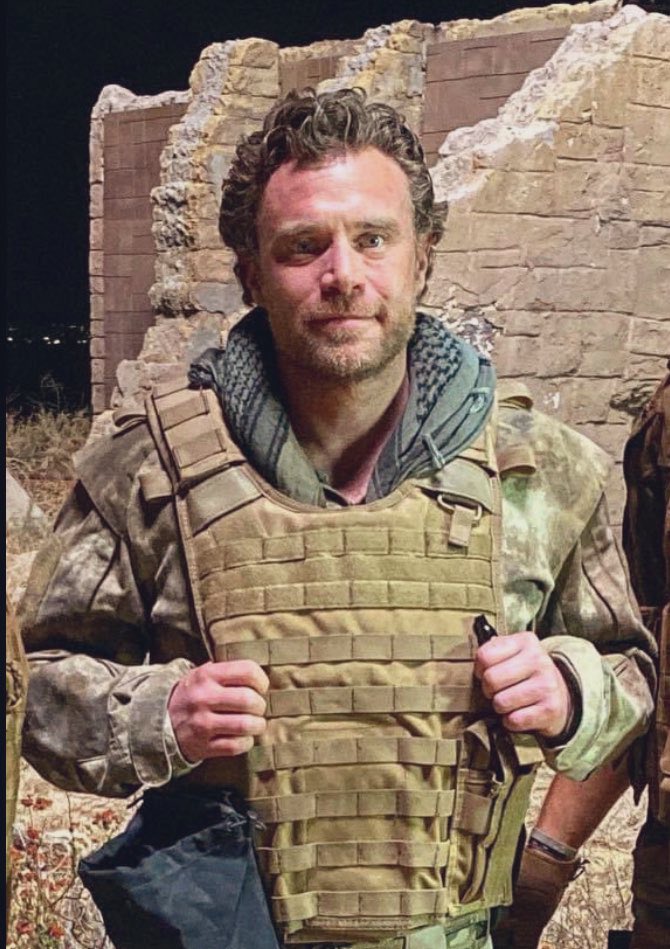 goodrich_linda's tweet photo. @Kathydj3955 Billy had the ability of showing many different personas to every character; they were never one dimensional — that was the #MillerMagic 💎💗 His prime time & movie roles were no exception…absolute perfection!! #CelebratingBillyMiller https://t.co/AhYIM7Sb5f