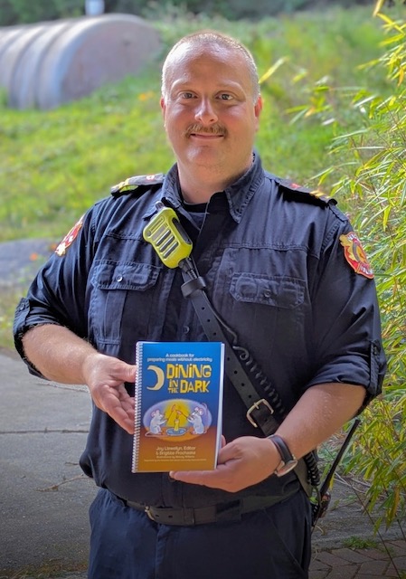 PENDER ISLAND: COOKING DEMO (when there's NO POWER!)
Oct 18th - 1:00 pm at the Community Hall for 'Dining in the Dark', with local 'celebrity' chef and firefighter, Captain Jon Grelik!  Learn how &amp; what to cook in a power outage. Great door prizes too!