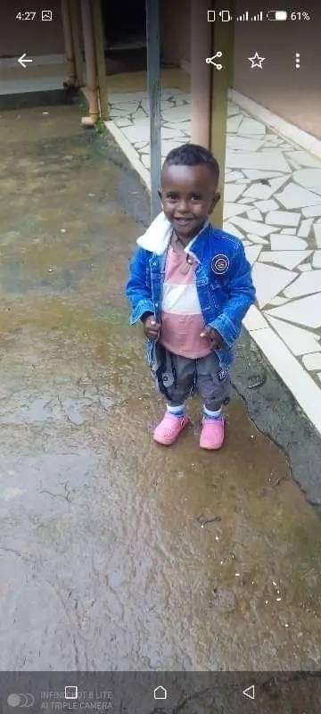 A photo has surfaced of one of the victims from the recent drone strike in Feres Bet town, Dega Damot woreda (West Gojjam zone, Amhara region, Ethiopia). The child in the image is named Amen Eniyew.
#WarOnAmhara 
#AmharaGenocide 
<a href="/USEmbassyAddis/">U.S. Embassy Addis</a> <a href="/StateDept/">Department of State</a> <a href="/UN_HRC/">UN Human Rights Council</a> <a href="/hrw/">Human Rights Watch</a> <a href="/amnesty/">Amnesty International</a>