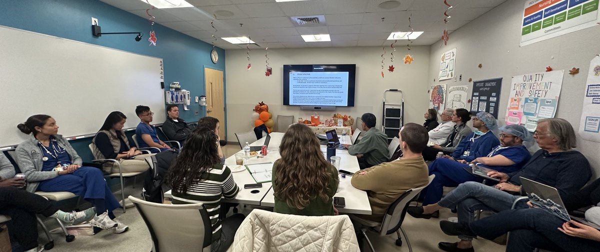 SapnaKmd's tweet photo. Packed rooms @HopkinsMedicine to hear giant of #anesthesiology, #pain &amp; #sedation Dr. Mervyn Maze discuss xenon &amp; our favorite #dexmedetomidine with @HopkinsACCM on this #EtherDay!  

#PedsICU #PedsAnes #WorldAnesthesiaDay #ICUrehab https://t.co/NoOdsnFbLa