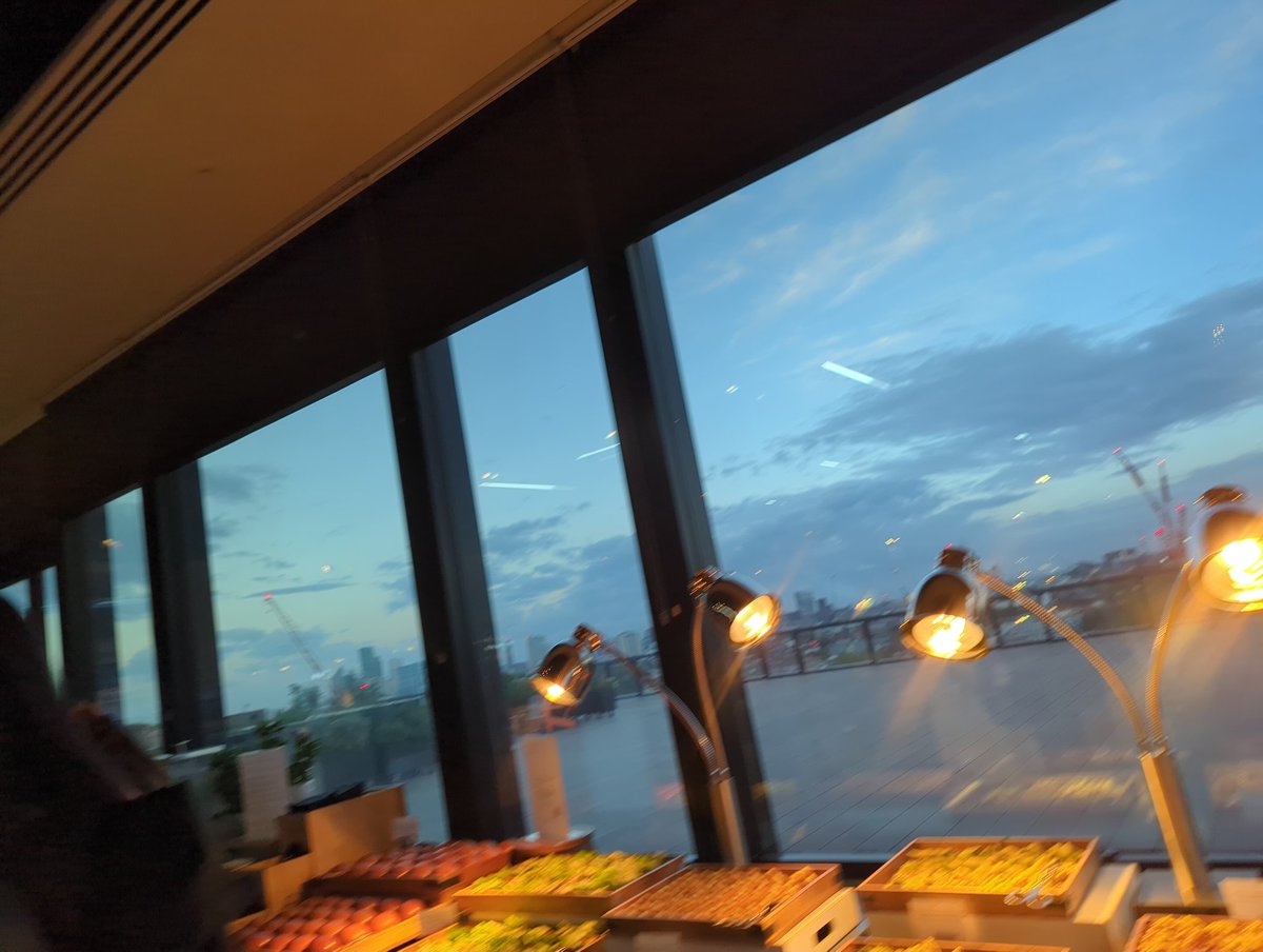 EimanKanjo's tweet image. Enjoying spending this evening at @Google with a lot of women in #deeptech😏 #London