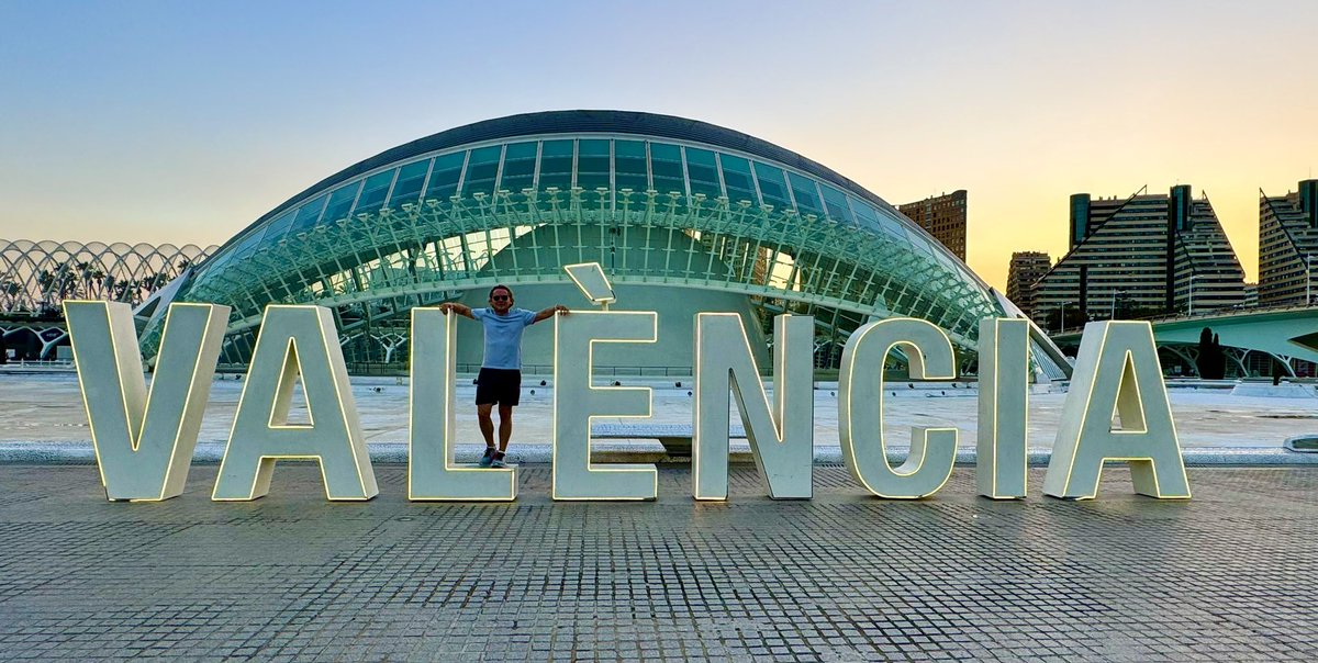 iDikic2's tweet image. Bye #jaun was do great and hi #Valencia
@CrisMayorRuiz and @kyliejwalters this is a real place for running for the future #ubiquitin and @tpd meeting 🤗🤩