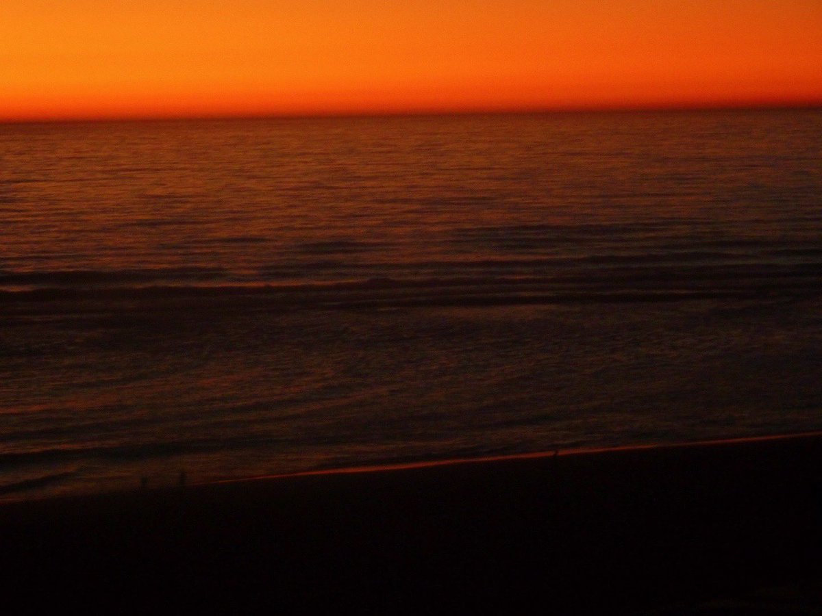 mydigitcamera's tweet photo. before nighttime https://t.co/tnnR4kp6y1