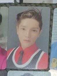 MYSELL4U's tweet photo. @chocobluw kak, aku mau tanya, karna kebetulan aku punya pc taeyong yg paling sebelah kanan 1 biji, 

kalau dijual satuan brp ya kak? https://t.co/NFDVk4X1m0