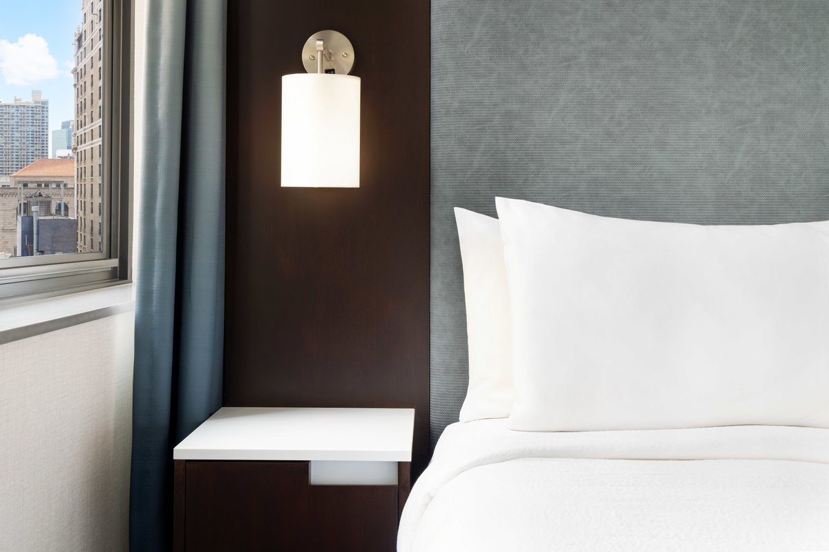 ResidenceInnWTC's tweet photo. Our oversized suites boast an unbeatable combination of modern yet homey details. 😌 https://t.co/IyXdv5sTb1