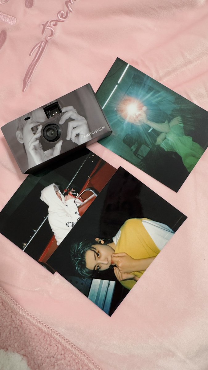iluv_323's tweet photo. photographer #JAEMIN i am so extremely proud of you 🎀🩷 https://t.co/MtWBmaoaVR