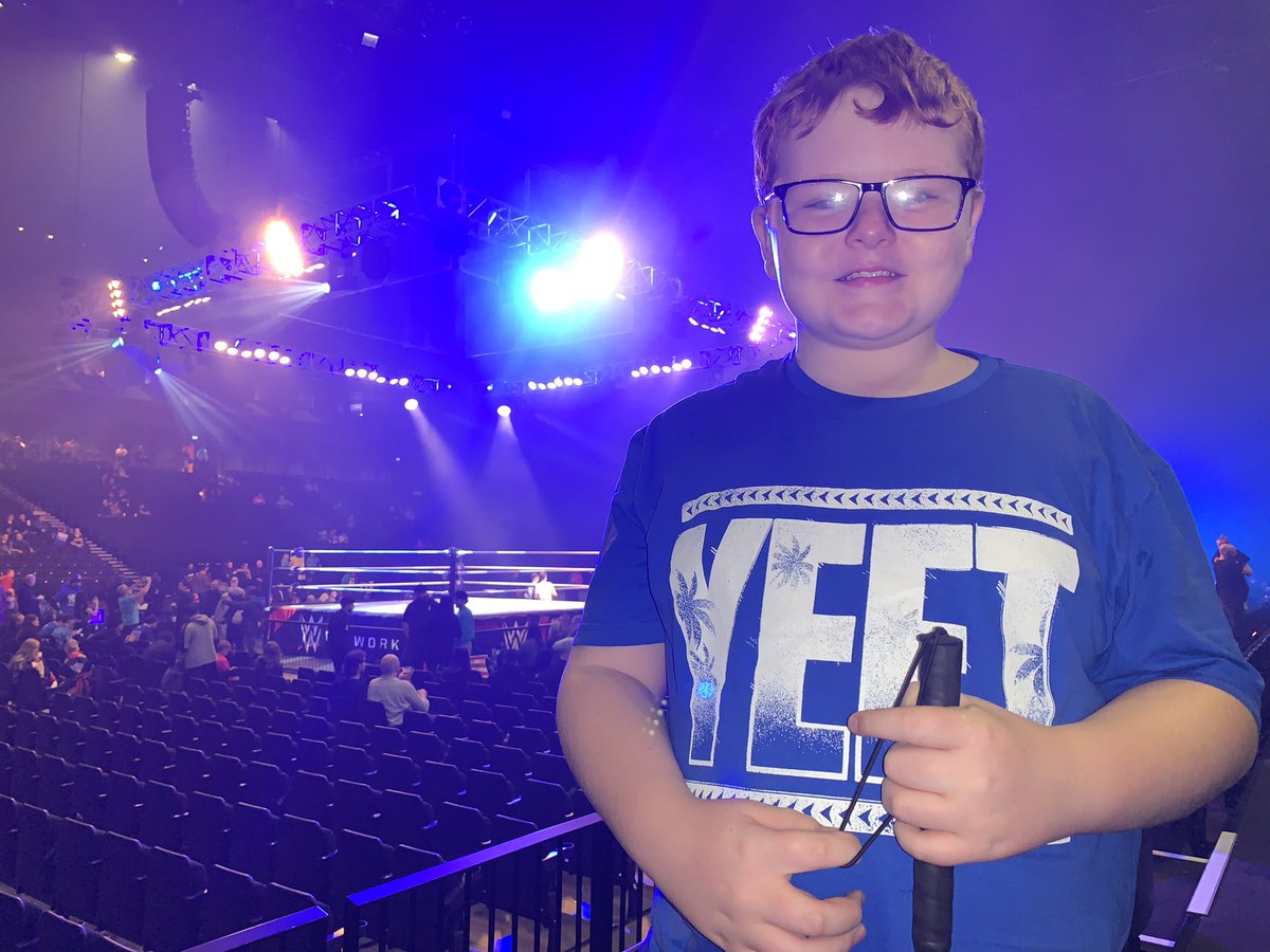 #WWEManchester Archie is so excited 😀