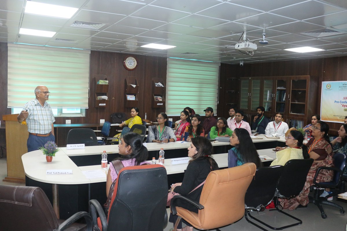 AIIA_NDelhi's tweet image. On the occasion of AROHA - 2024, Ayurinformatics Lab at the AIIA  has organised Ayurinformatics Pre conference workshop on the theme “Computational Drug Design in Ayurveda”. 1/3