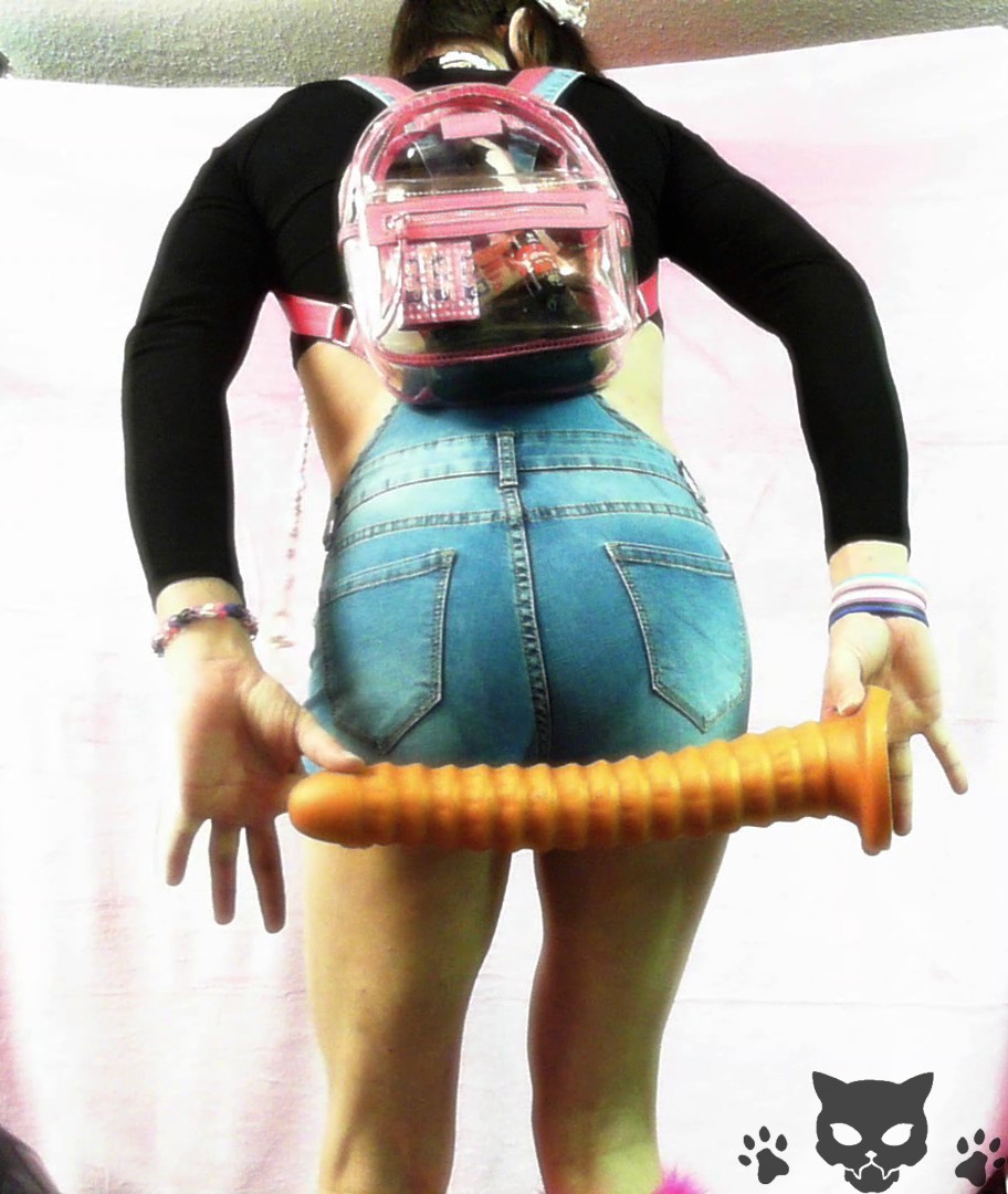 hmm how long can I carry this thing inside me?