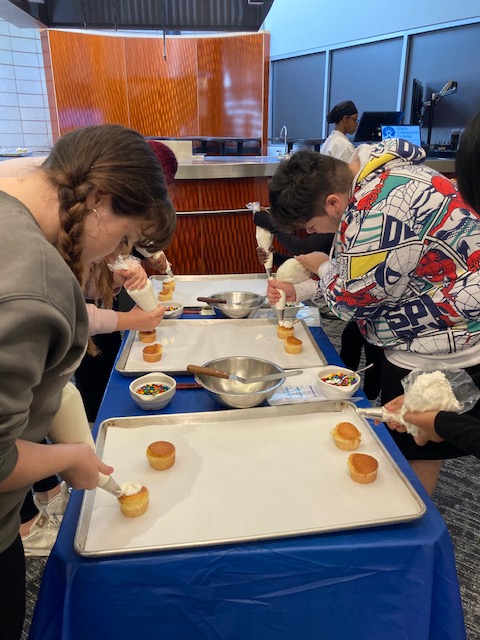 Joe Sieczkowski (@d300cte) on Twitter photo A couple of weeks ago D-CHS Culinary III students in Mrs. Hoth's class took a field trip to <a href="/ElginCommColl/">Elgin Community College</a> to learn more about their Associate Degrees in Culinary Arts. A couple of weeks ago D-CHS Culinary III students in Mrs. Hoth's class took a field trip to <a href="/ElginCommColl/">Elgin Community College</a> to learn more about their Associate Degrees in Culinary Arts.
