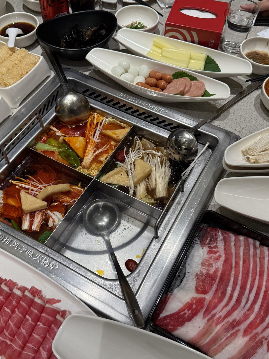 hodeng7272's tweet photo. 건희 소스랑 같이 인증샷🤤 https://t.co/sQo5scMiVN