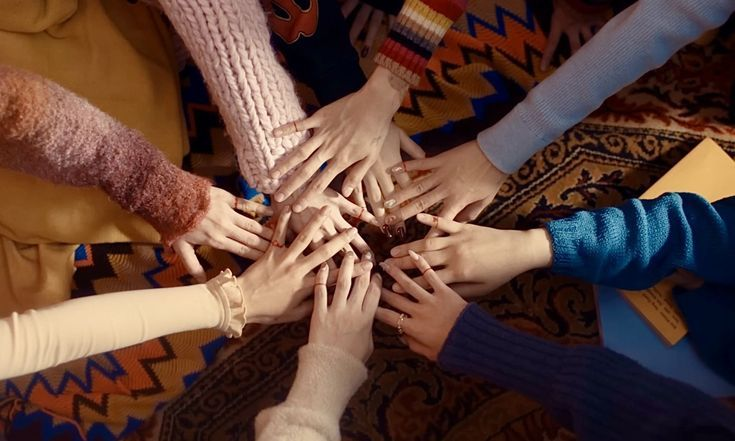 TWICE_quotes's tweet photo. "Every second, every minute
Want you close to me like you're supposed to be
Ain't no limit
To what I would do for you"

  - "I GOT YOU" by TWICE

#2024MAMAVOTE #twice @JYPETWICE https://t.co/u4fSpAjn7B