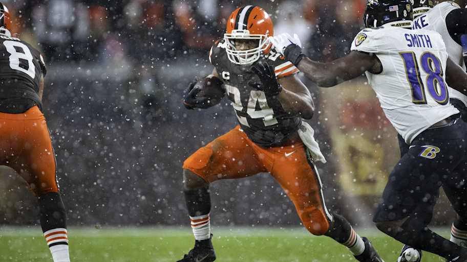 Nick Chubb is literally the only reason why I’m going to watch the remaining Browns games. #DawgPound
