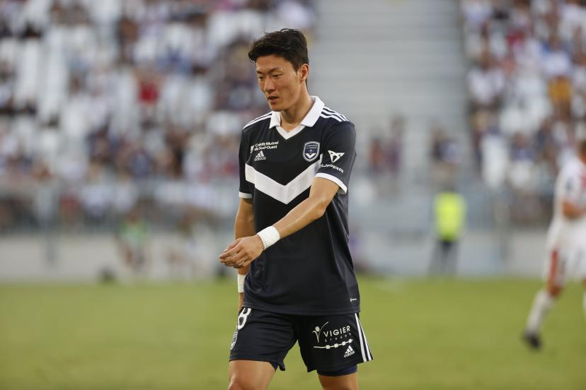 lequipe's tweet photo. À Séoul, le parquet a requis une peine de quatre ans de prison contre l'ex-attaquant international sud-coréen de Bordeaux Hwang Ui-jo (Alanyaspor), accusé d'avoir filmé des relations sexuelles avec ses partenaires sans leur consentement. https://t.co/C0Y3hw5Pov https://t.co/7dupJqACz5
