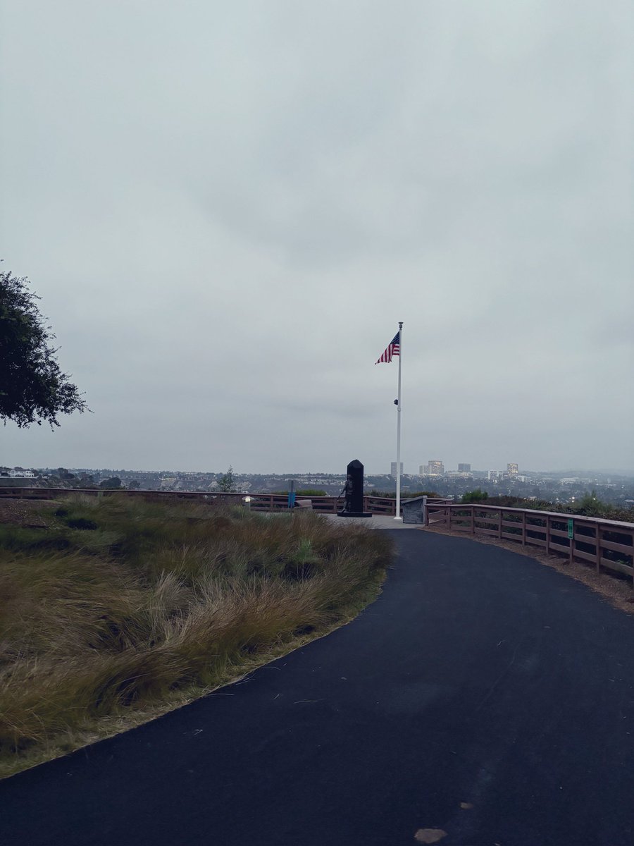 Foggy run around Newport = perfect birthday start